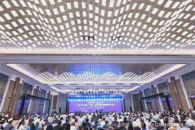 化塑汇荣获中国产业互联网百强企业、CEO白睿获评领军人物