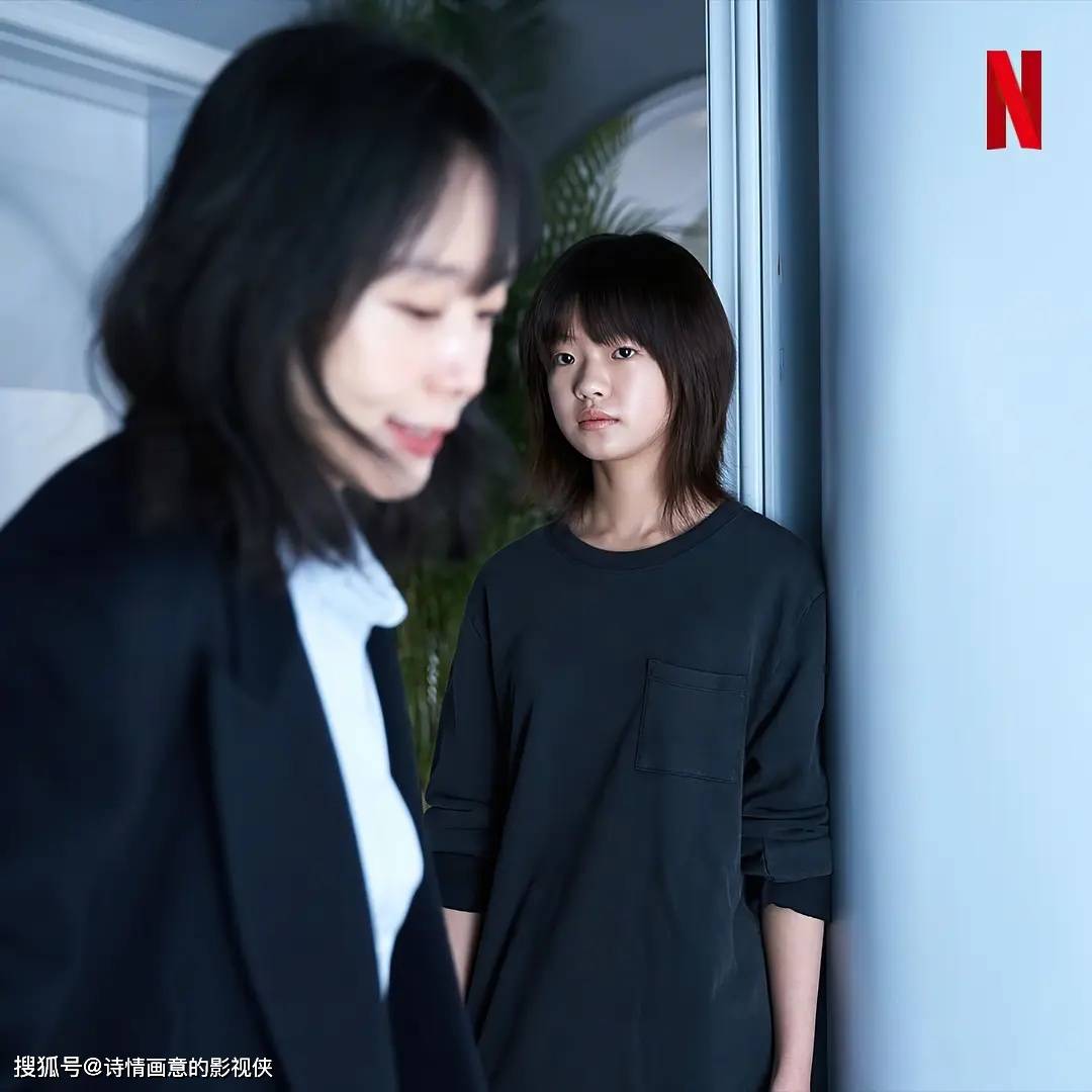 网飞R级电影《杀死福顺》：顶级杀手的母性觉醒与生命抉择