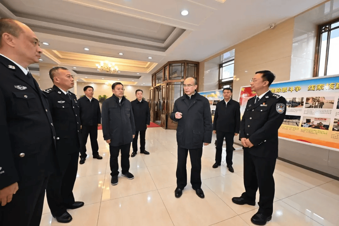 黑龙江省委书记许勤：坚决打伞破网，彻底铲除黑恶势力滋生土壤