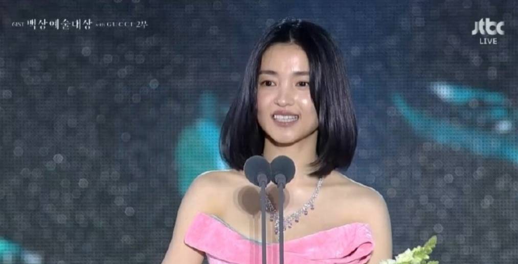 第61届百想艺术大赏完整奖单公开！朱智勋金泰梨曹政奭全度妍获奖