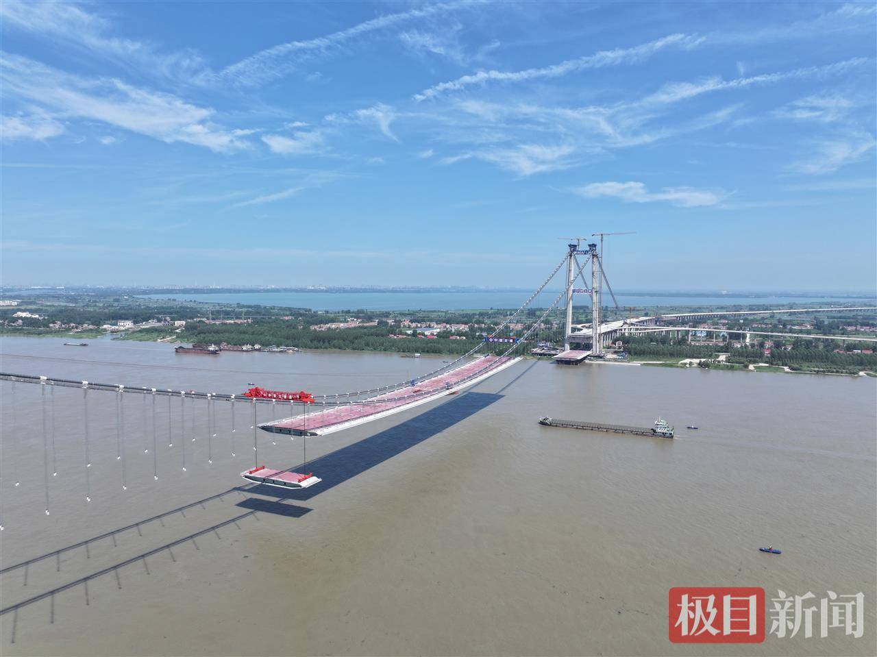 为防止鸟儿误撞，武汉双柳长江大桥将建400米长“防护罩”