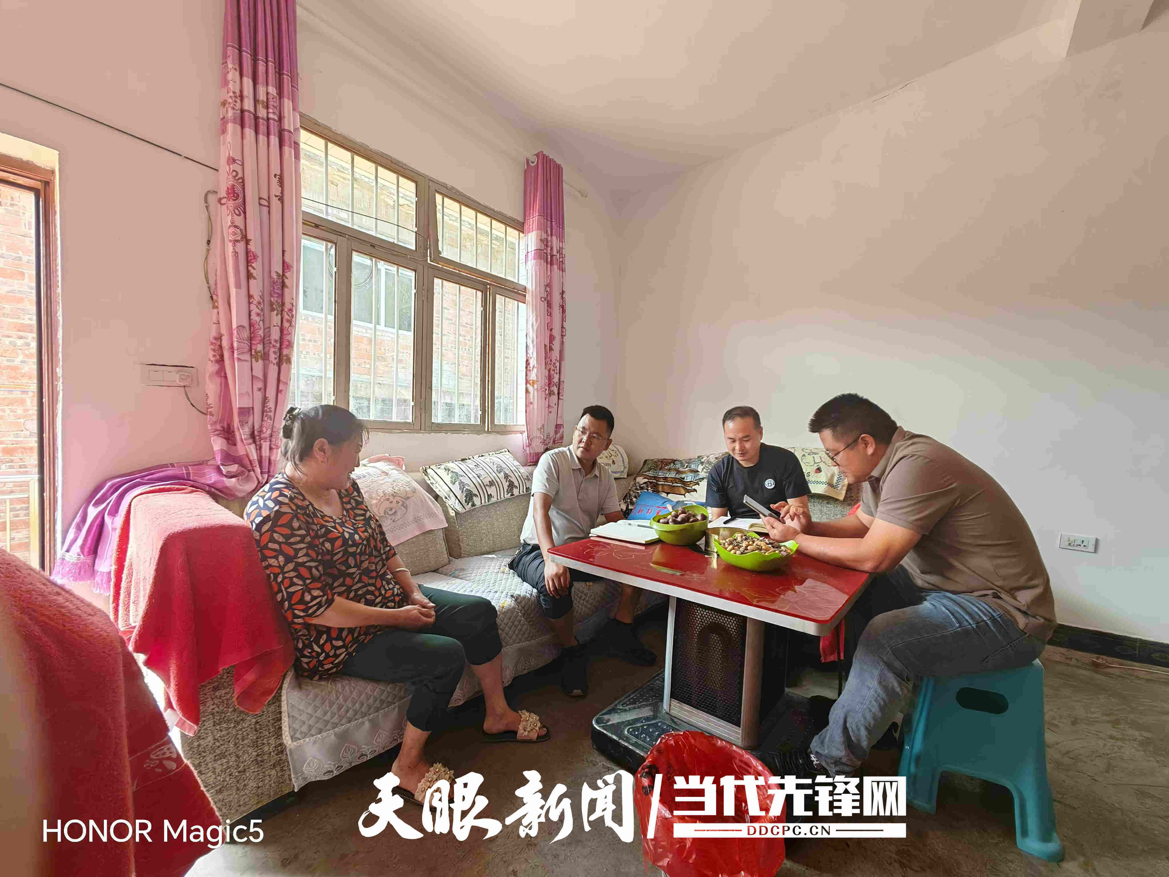 扎根基层！他用初心交出一份有温度的答卷