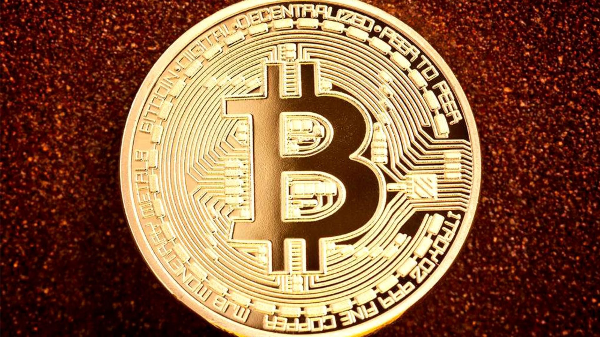 比特币(比特币价格暴跌近9%)